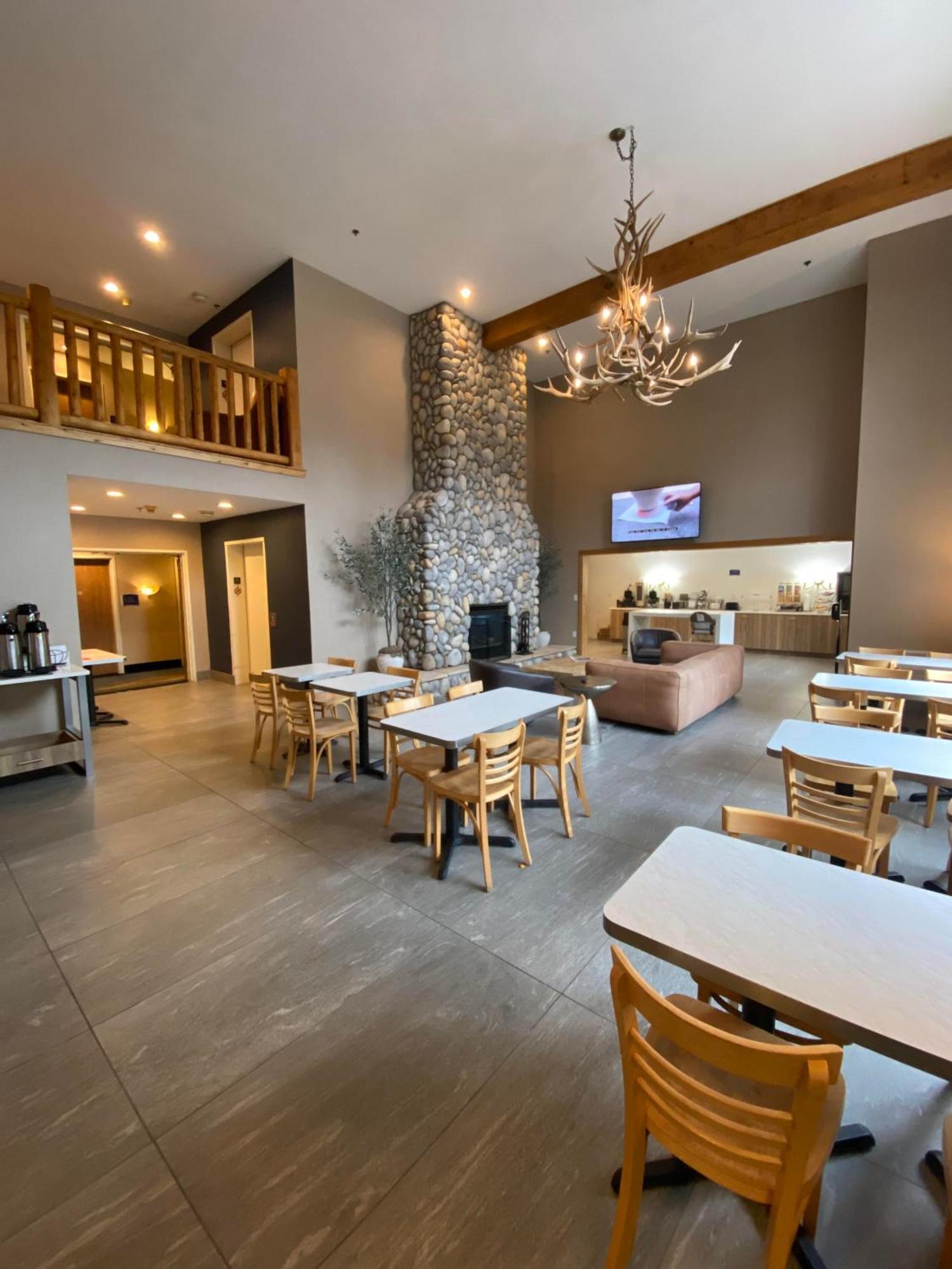 Beachfront Hotel Houghton Lake Eksteriør billede