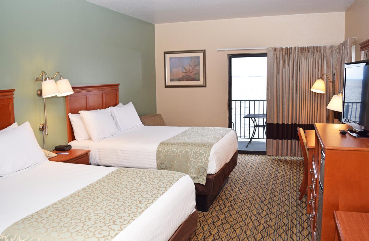 Beachfront Hotel Houghton Lake Eksteriør billede